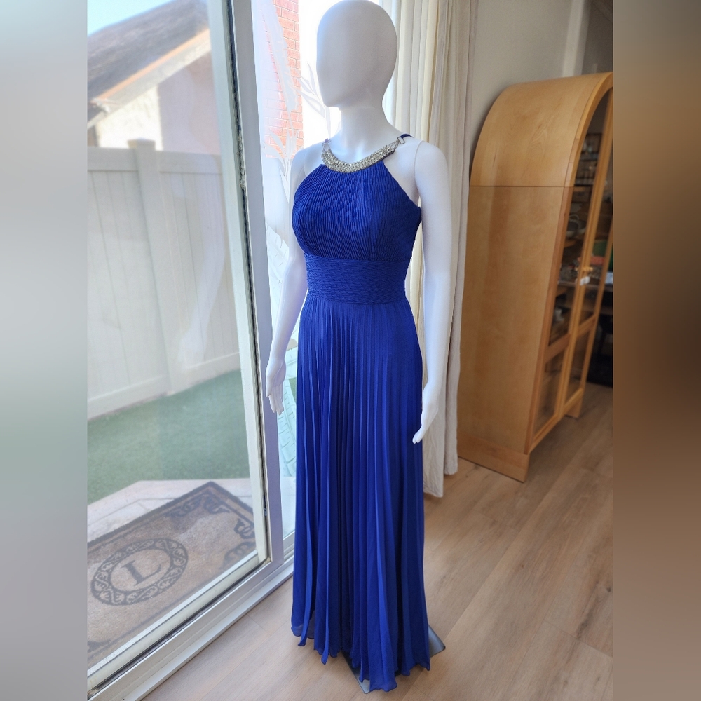 Elegant Blue Pleated Gown